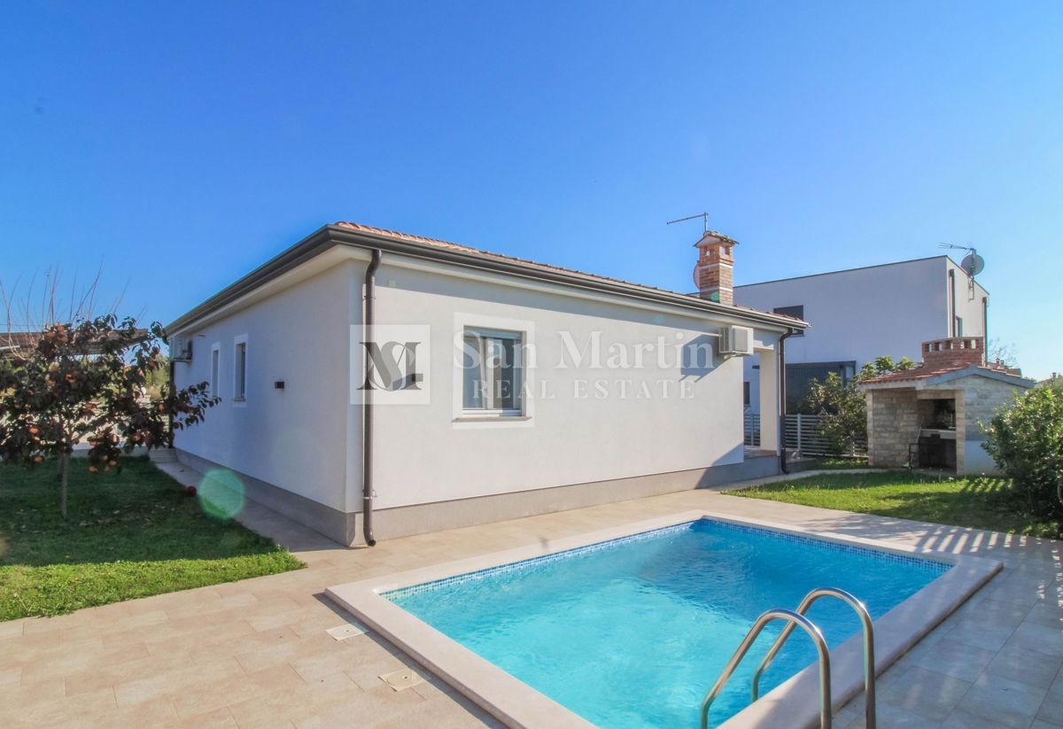 Дом POREČ, 450.000 €