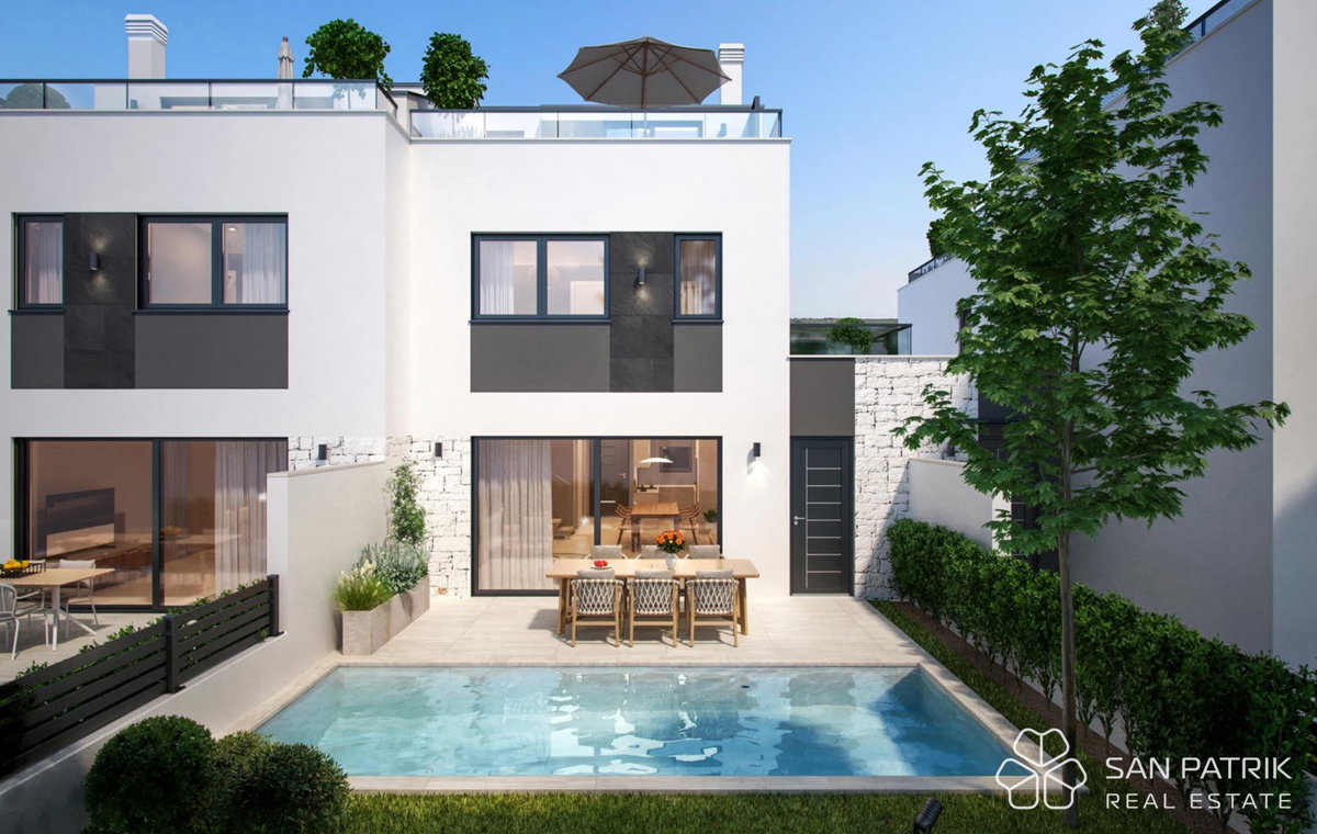 Дом POREČ, 625.000 €