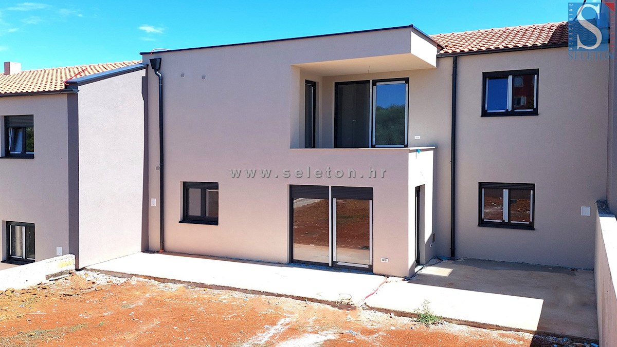 Квартира POREČ, 217.600 €