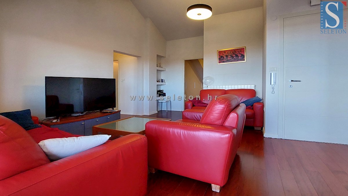 Appartamento POREČ, 395.000 €