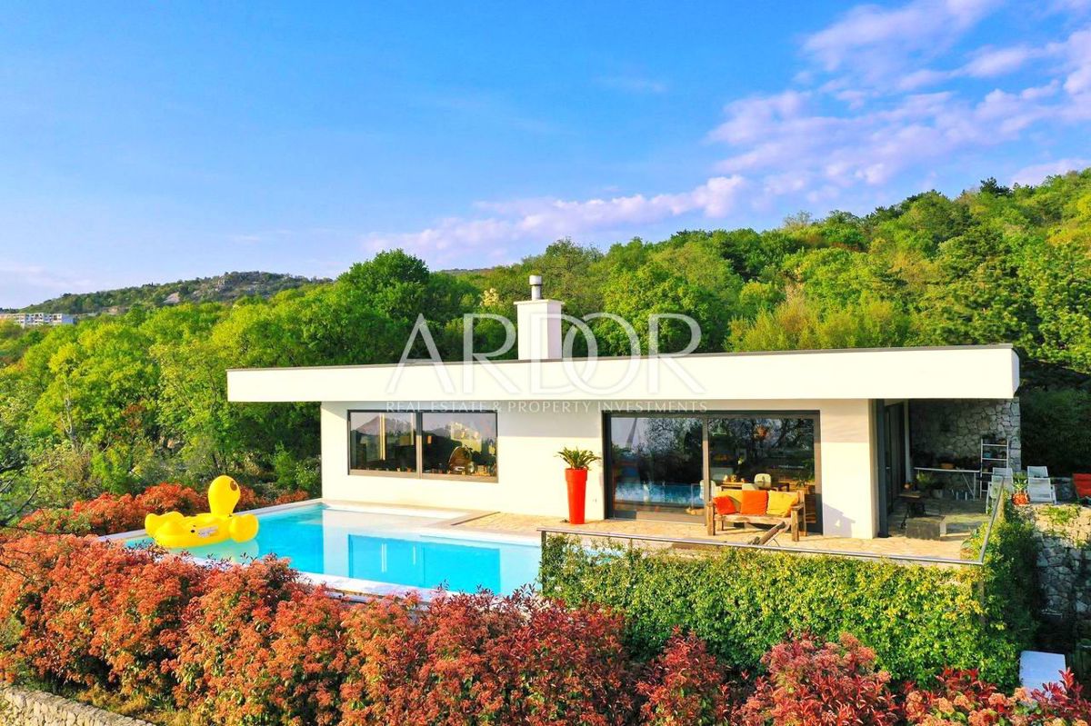 Casa KOSTRENA, 2.000.000 €