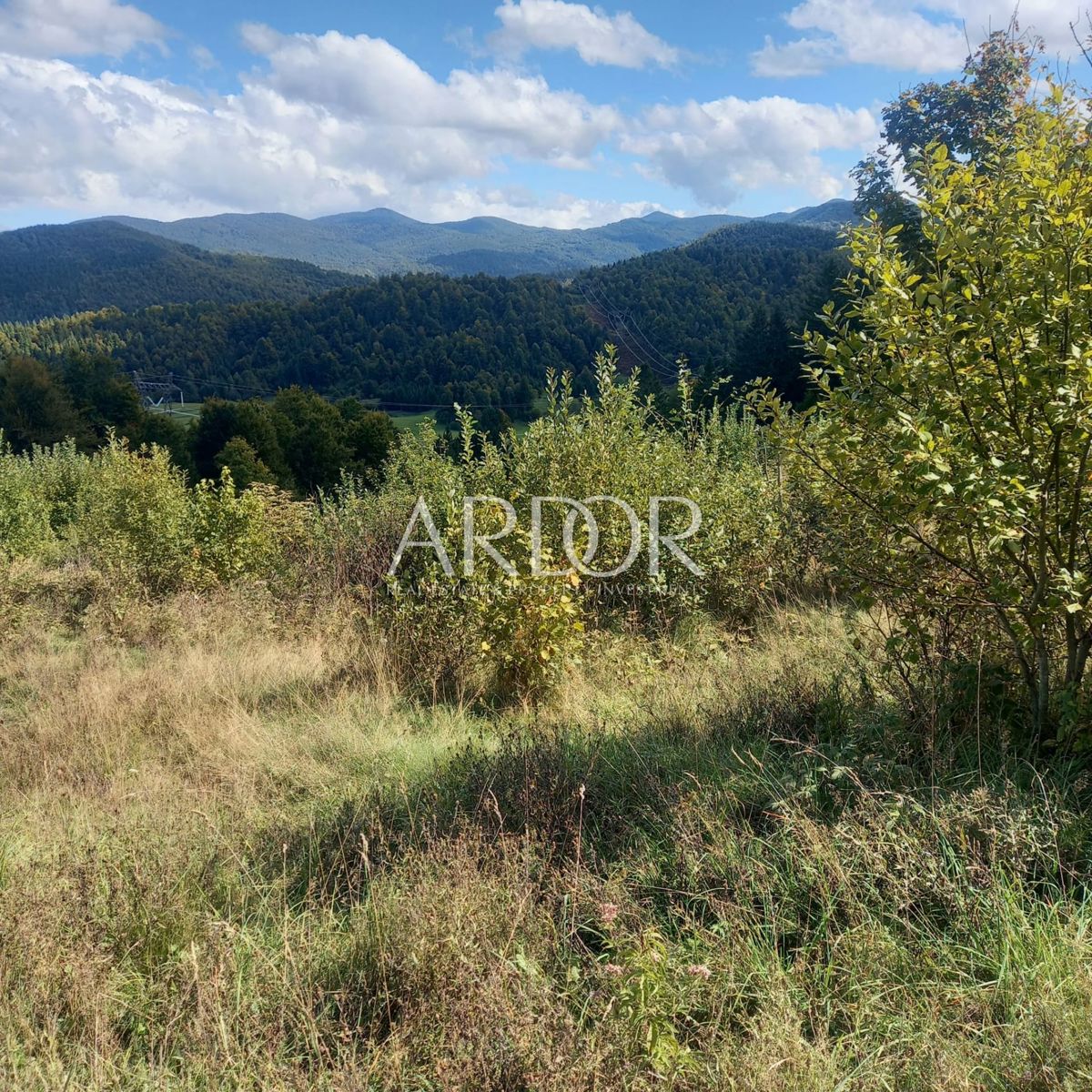 Участок MRKOPALJ, 55.700 €