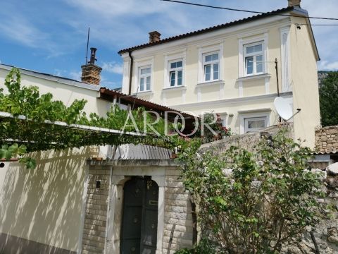 Дом VINODOLSKA OPĆINA, 300.000 €