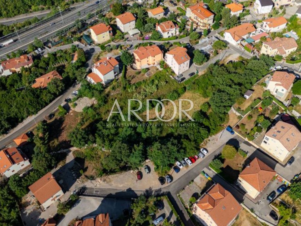 Terreno RIJEKA, 790.000 €