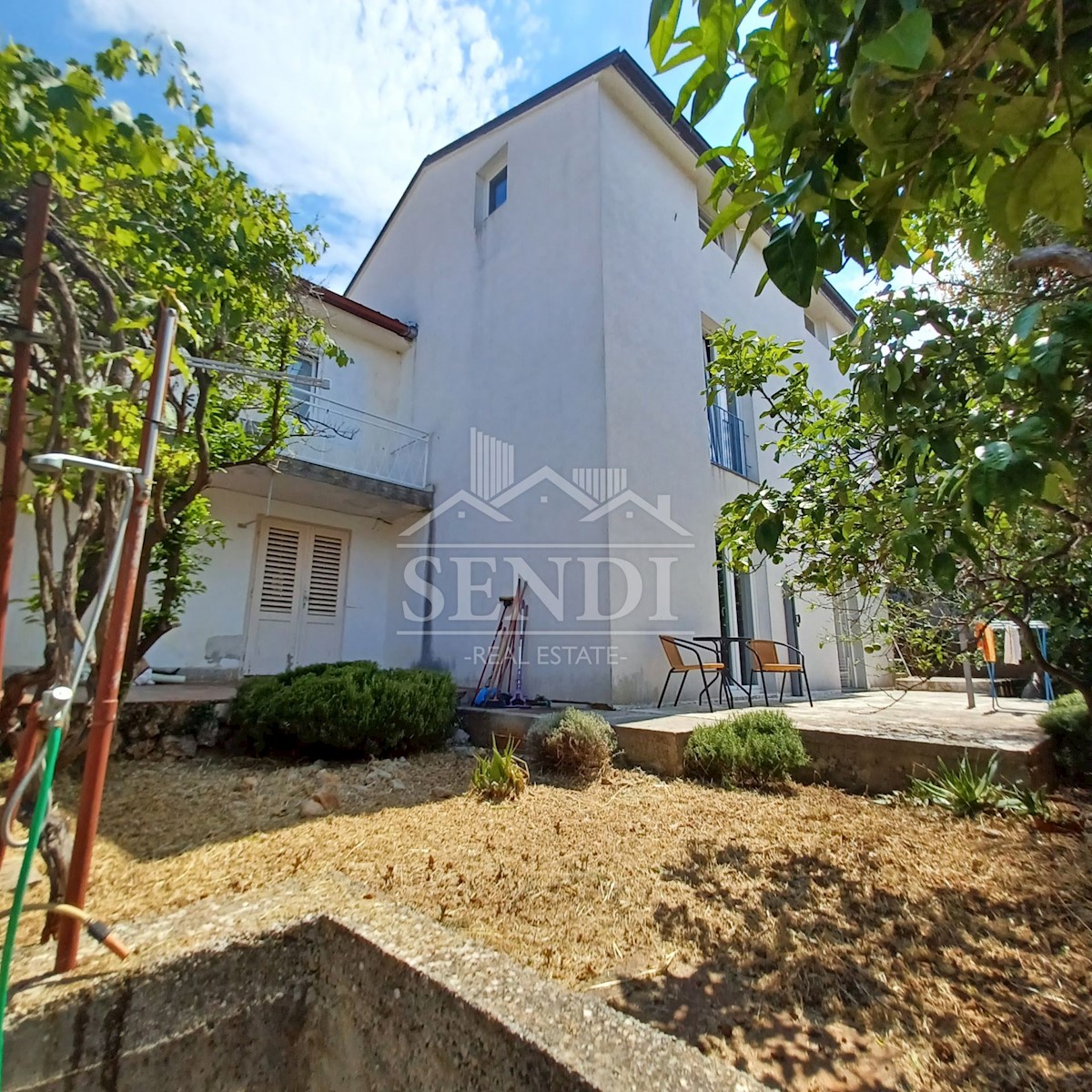 Flat sale MALI LOŠINJ, PRIMORSKOGORANSKA Sendi Real Estate Rijeka