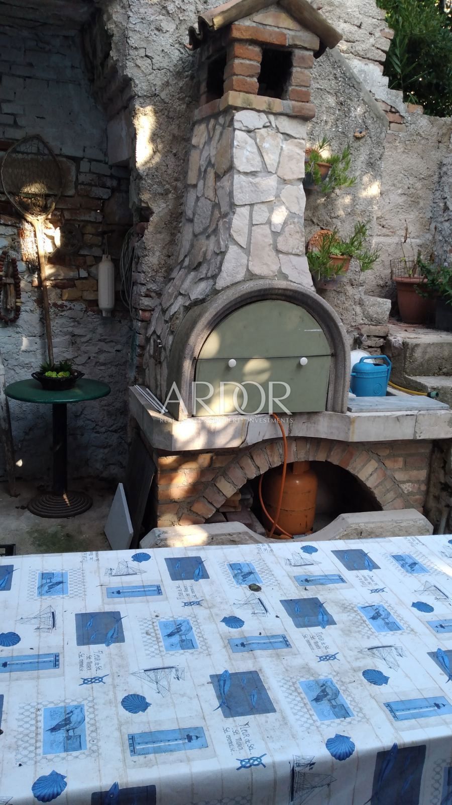 SUSAK