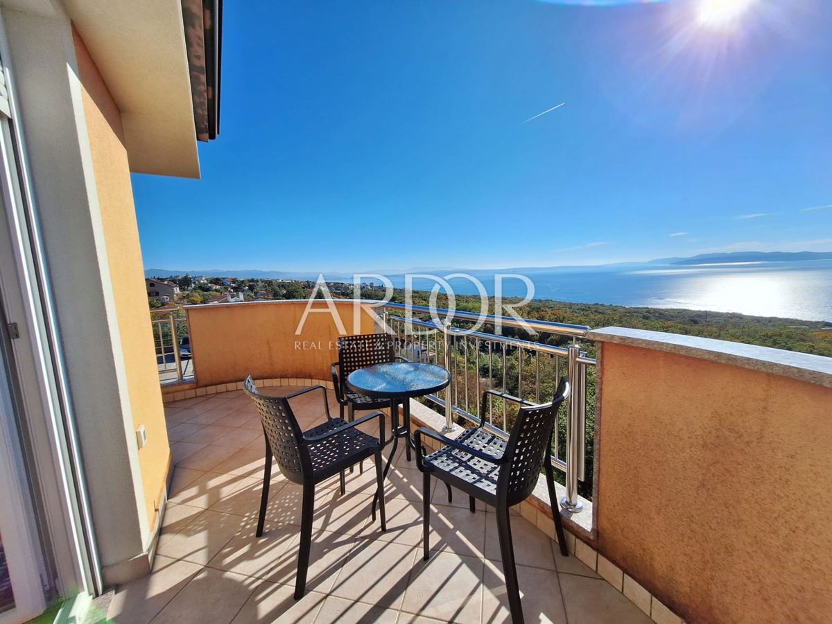 Квартира RIJEKA, 1.400 €