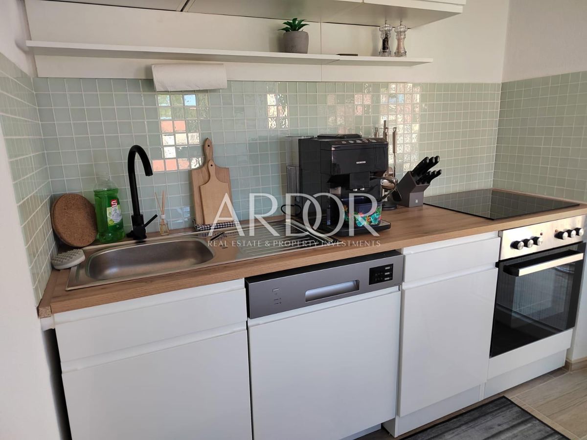 Casa PRIVLAKA, 210.000 €