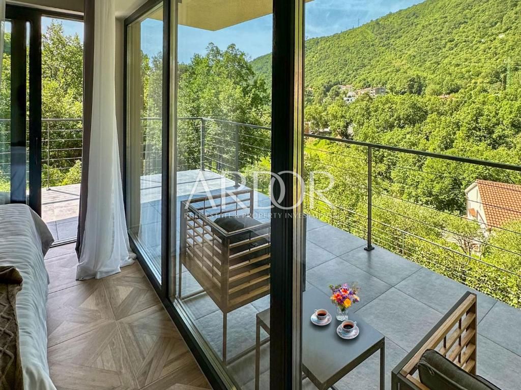 Дом MOŠĆENIČKA DRAGA, 1.800.000 €