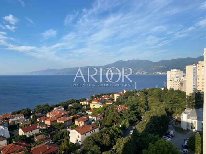 Appartamento RIJEKA, 850 €