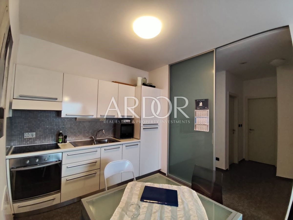 Appartamento RIJEKA, 1.500 €