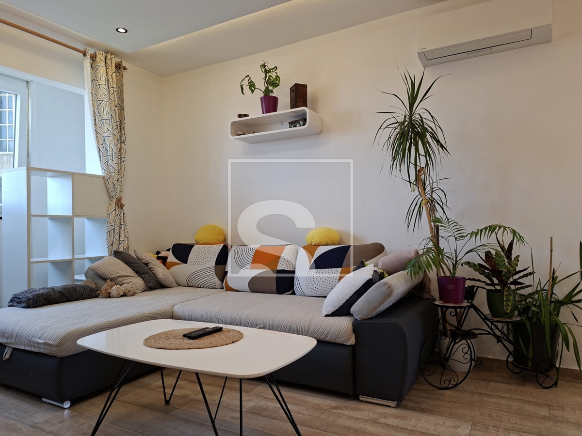 Stan Vidikovac 52 m² – parking, spremište, potpuno opremljen
