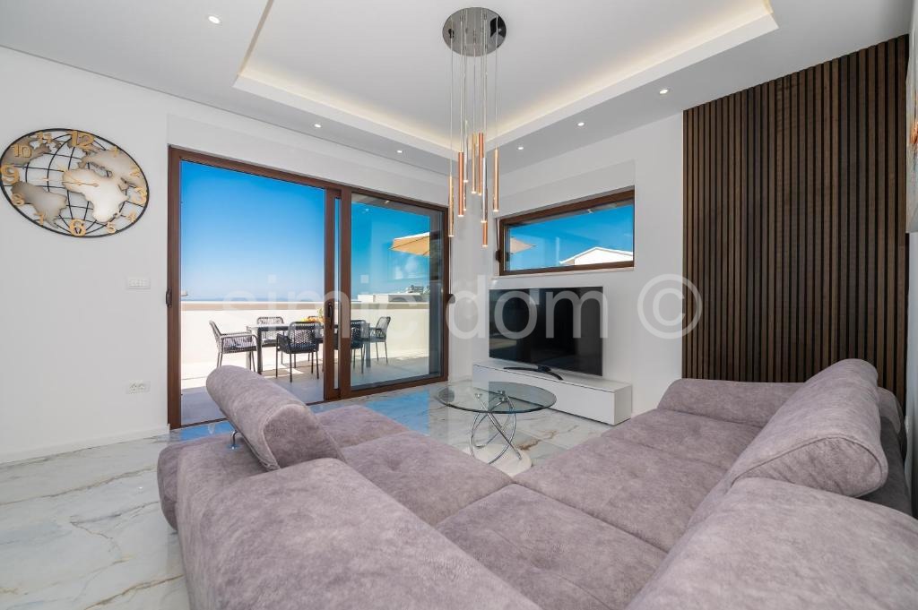 Дом MAKARSKA, 1.000.000 €