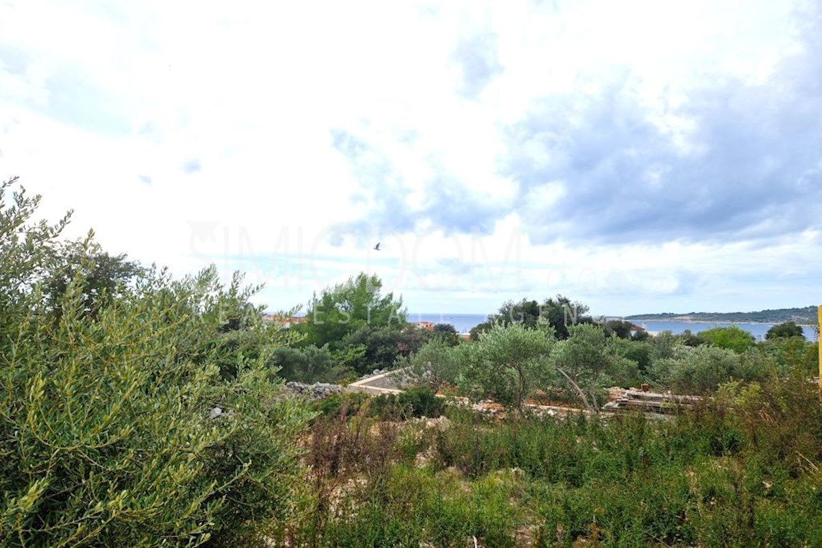 Terreno ROGOZNICA, 105.000 €