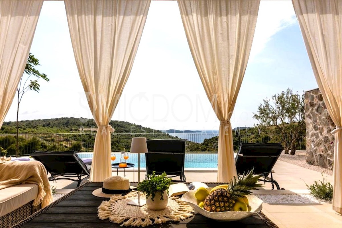 Casa ROGOZNICA, 1.300.000 €