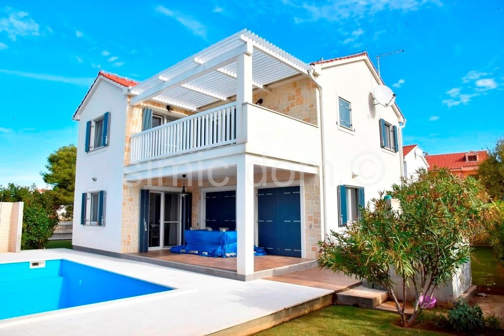 Дом TRIBUNJ, 650.000 €