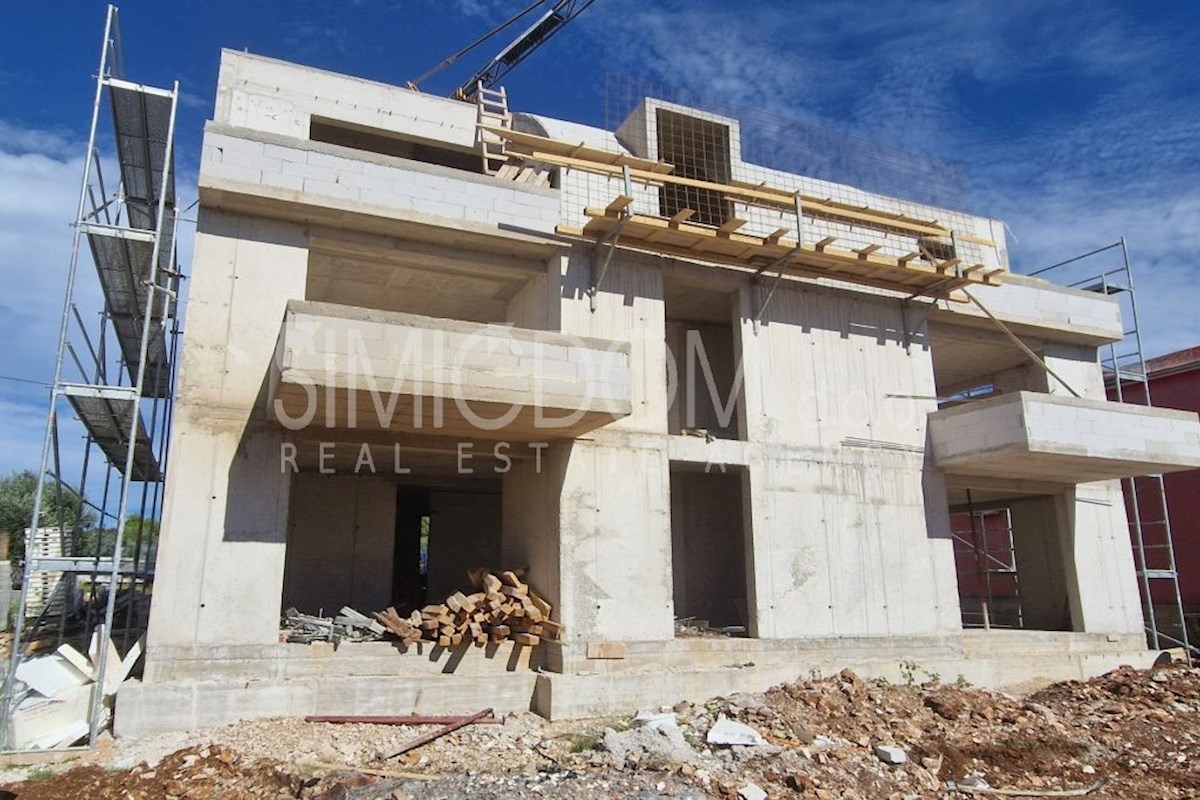 Appartamento PIROVAC, 300.570 €
