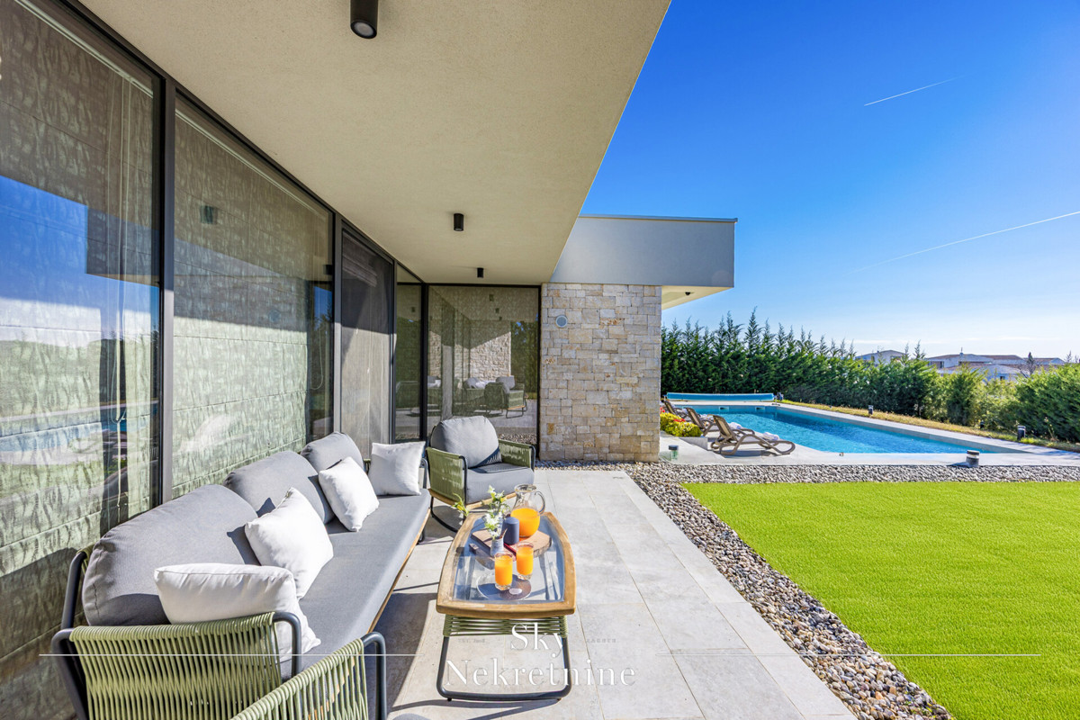 Casa BRTONIGLA, 10 €