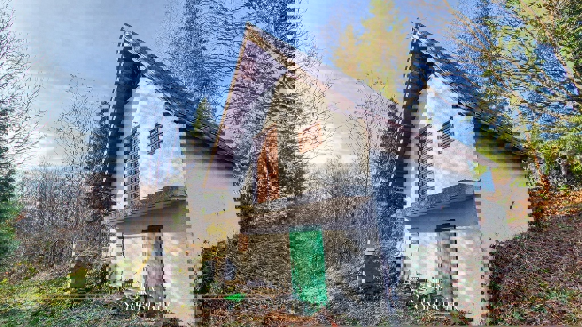 Участок ZAGREB, 120.000 €