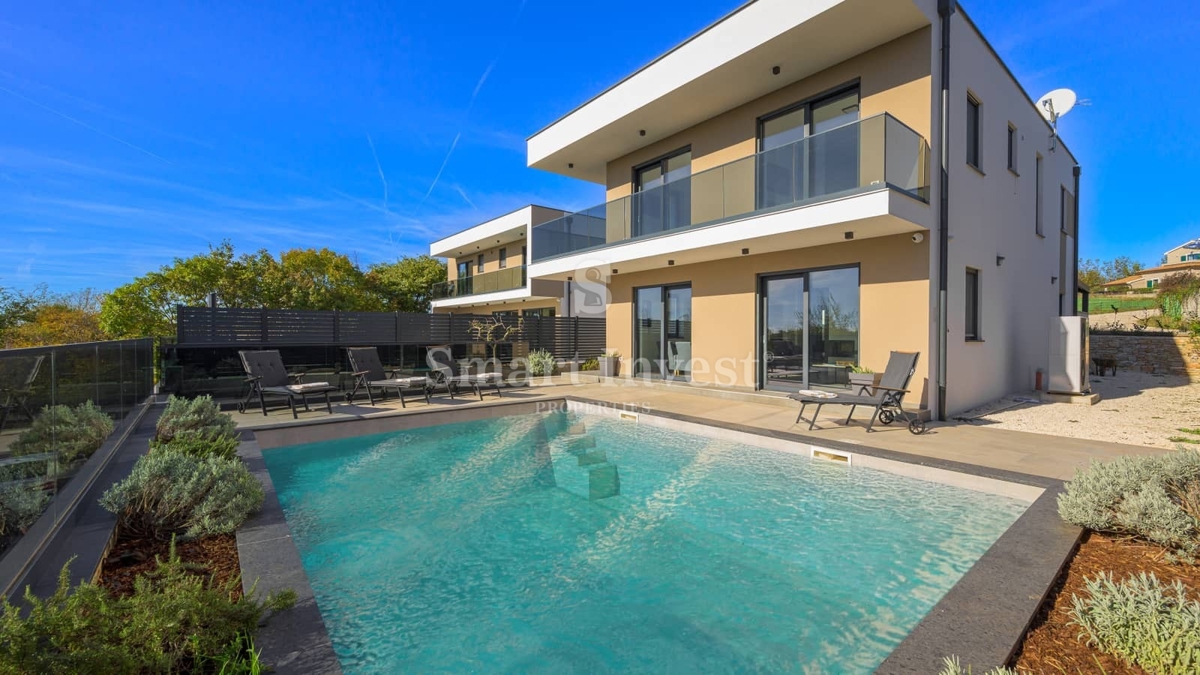 Дом SVETVINČENAT, 580.000 €