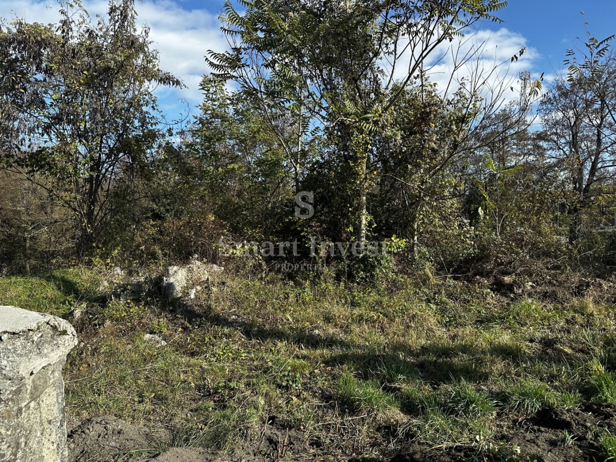 Terreno MATULJI, 130.000 €