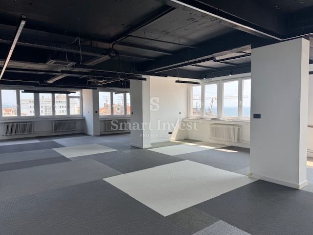 Коммерческая площадь RIJEKA, 395.000 €