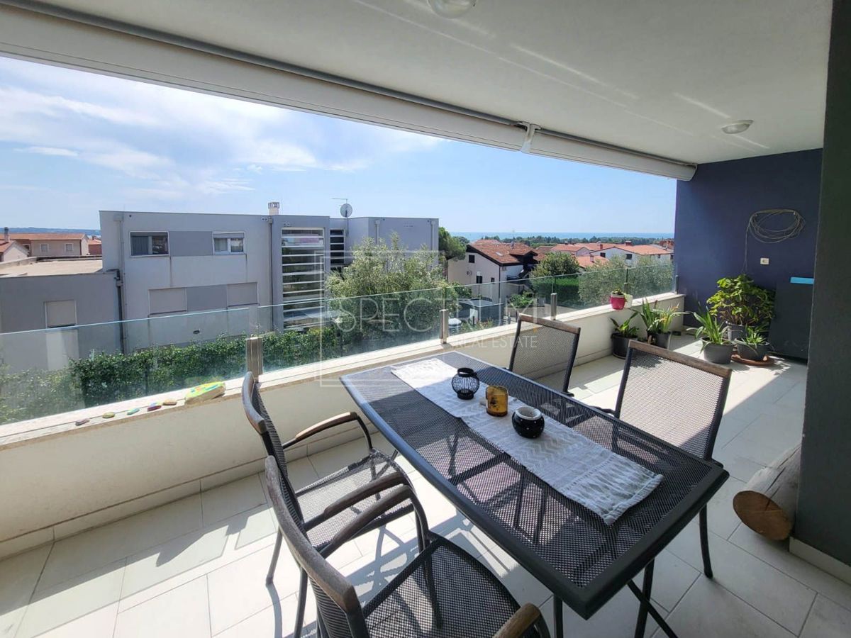 Appartamento NOVIGRAD, 330.000 €