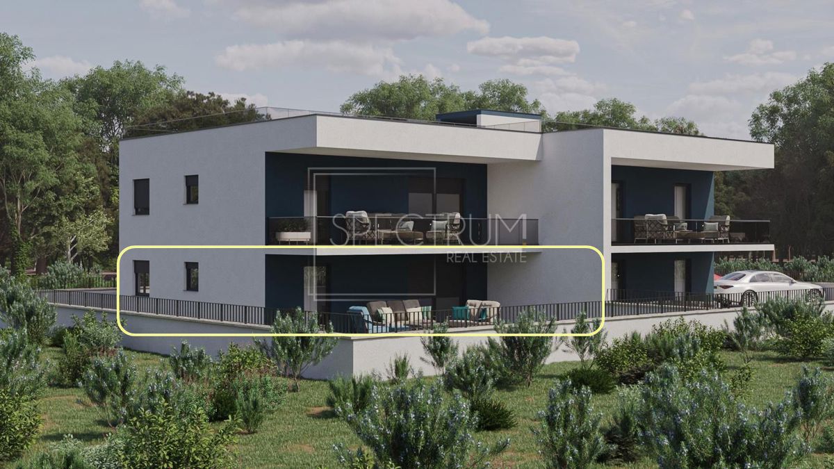 Novigrad, apartment on the ground floor with a large garden