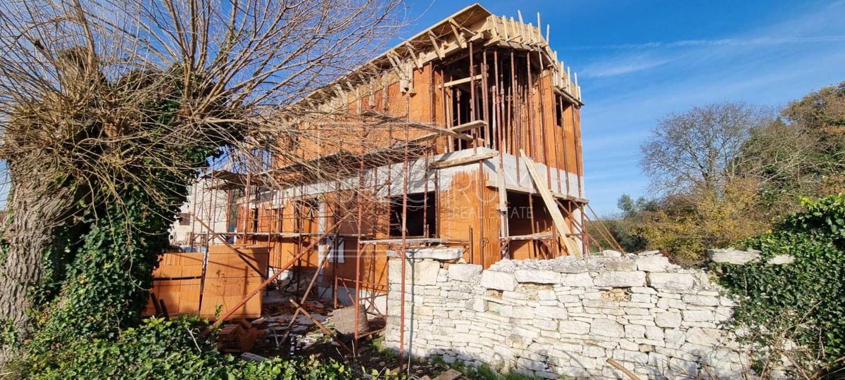 SVETI LOVREČ PAZENATIČKI