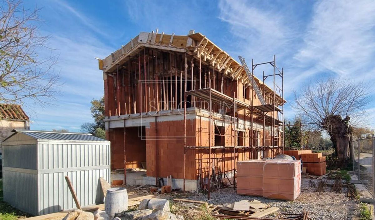 SVETI LOVREČ PAZENATIČKI