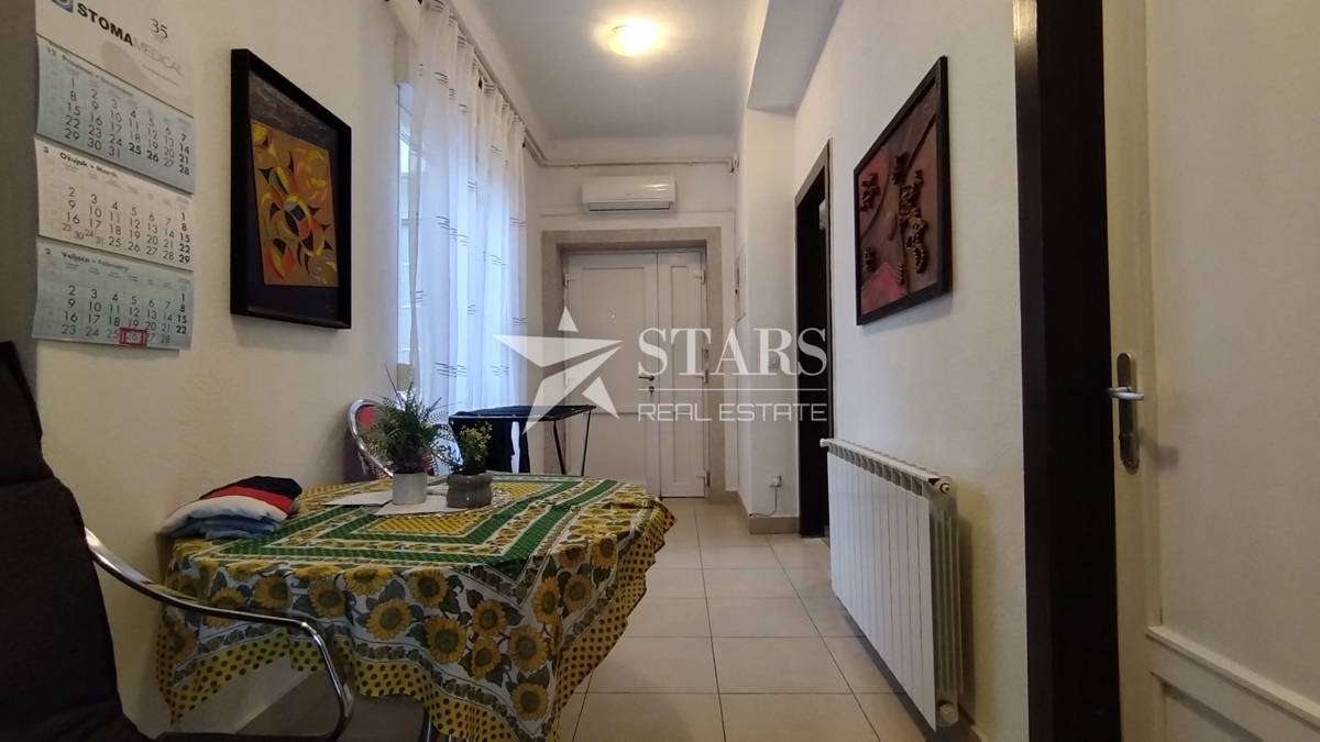 Appartamento RIJEKA, 1.150 €
