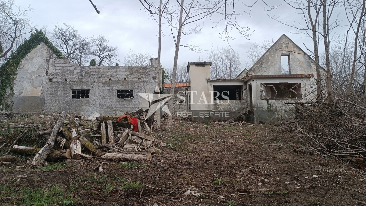 Terreno PLAŠKI, 65.000 €