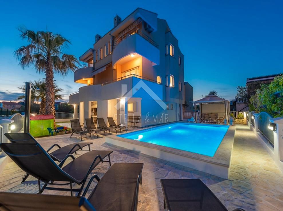 Casa PRIVLAKA, 550.000 €