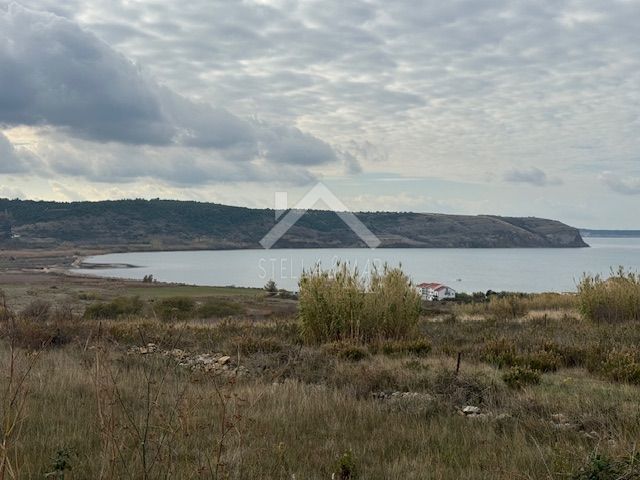 Участок RAŽANAC, 89.000 €