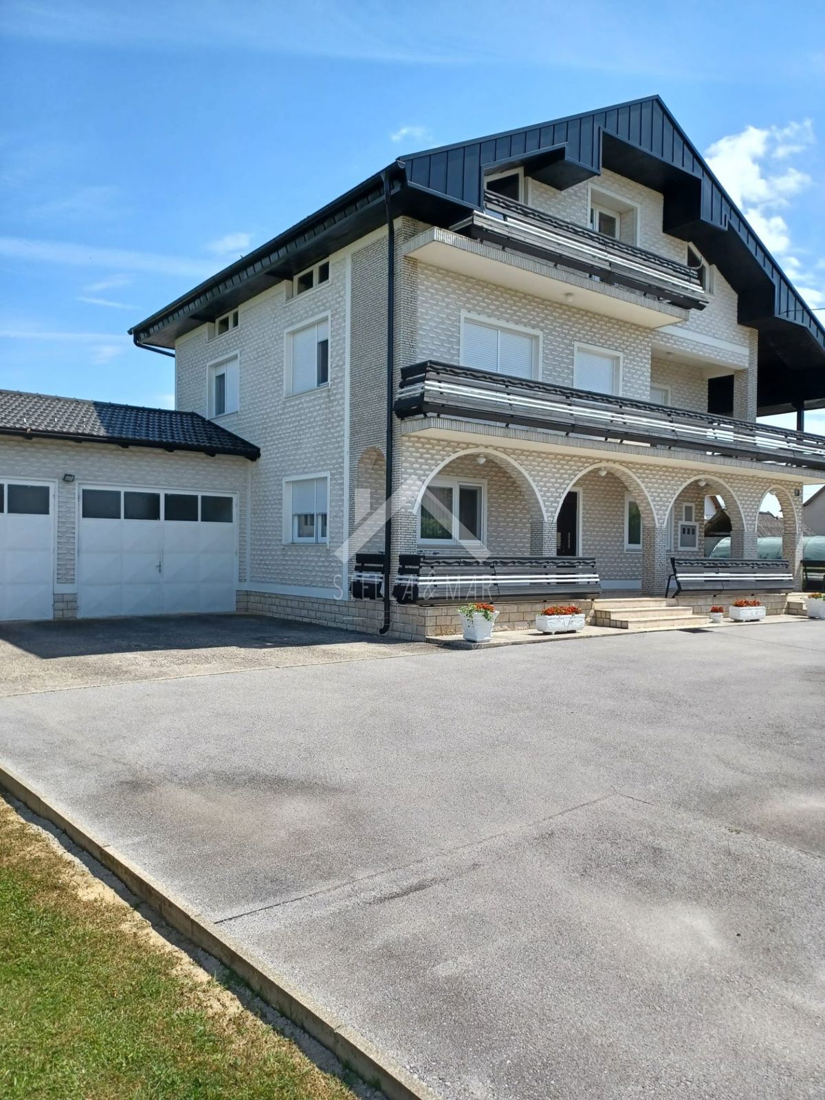 DONJI TRPUCI