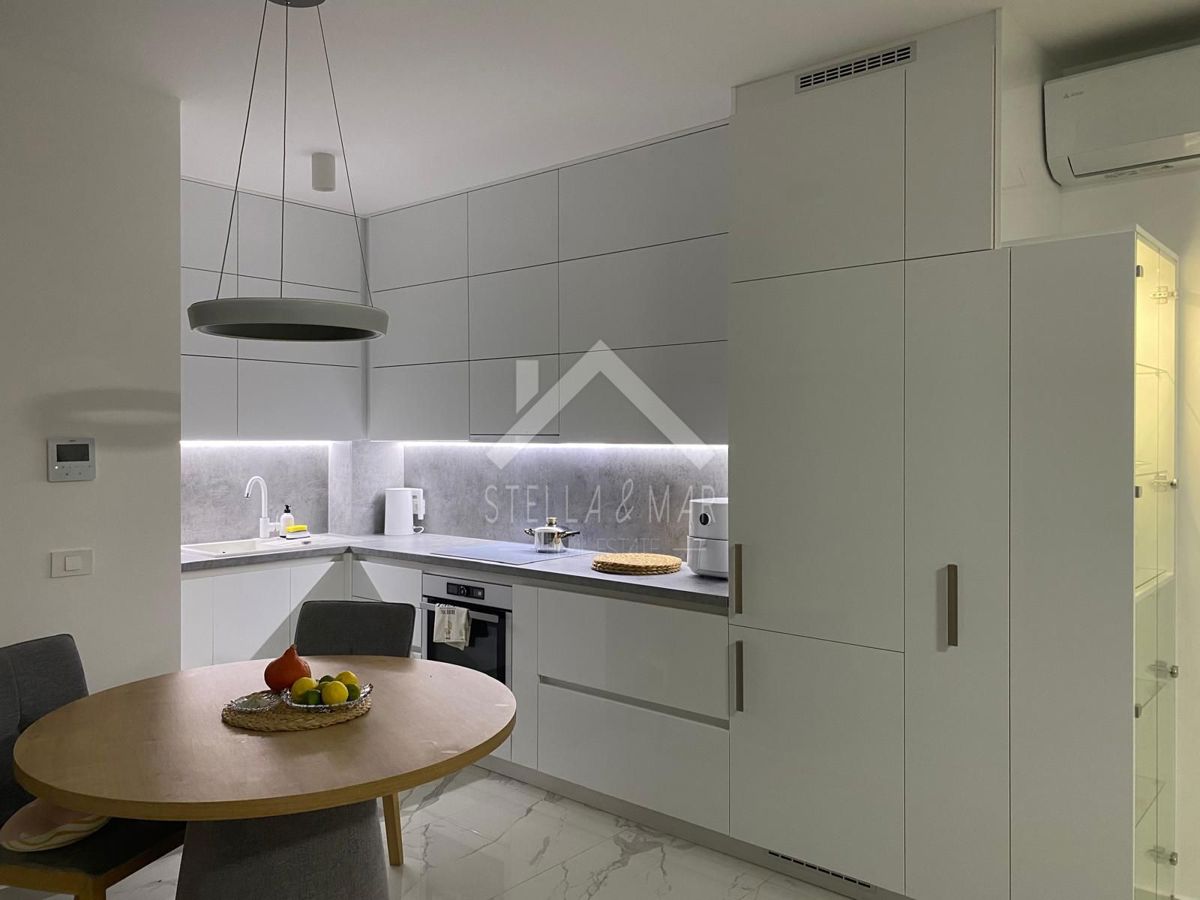 Appartamento PRIVLAKA, 262.000 €