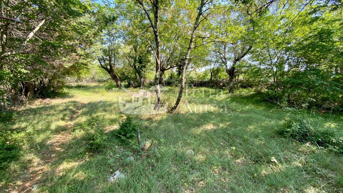 Участок KRK, 276.000 €