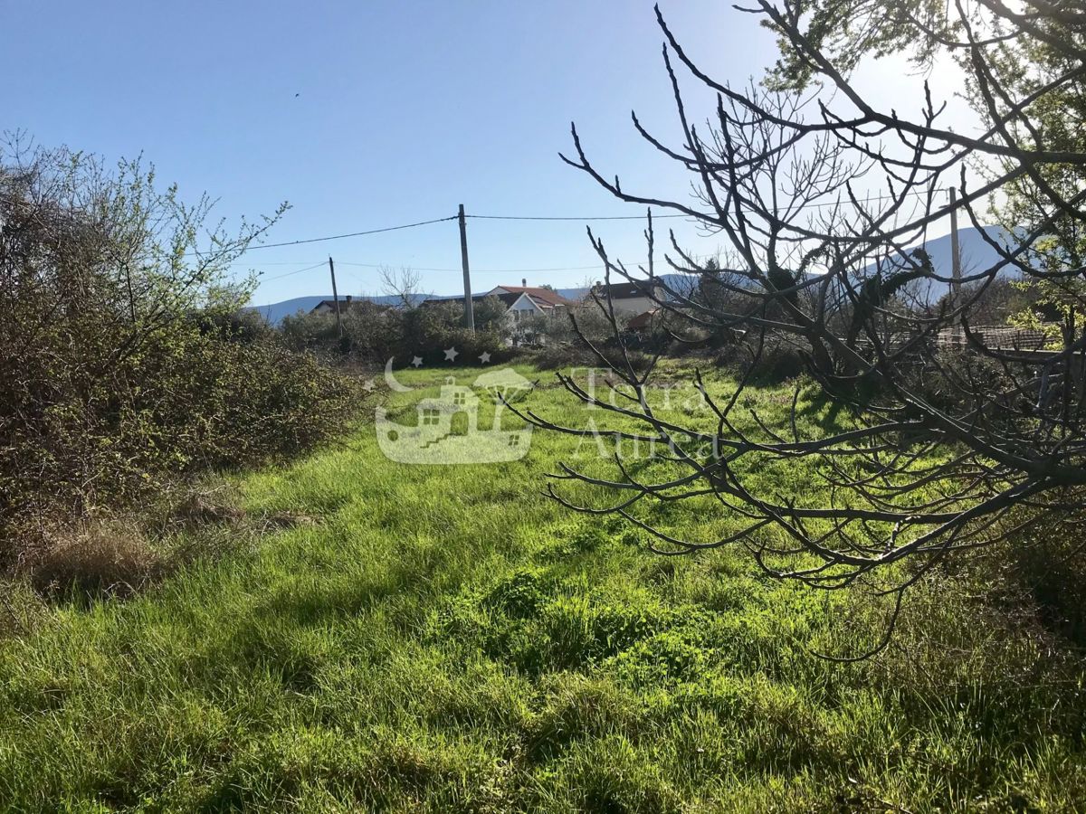 Terreno KRK, 250.000 €