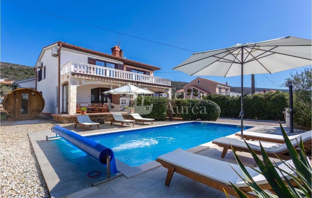 Дом KRK, 850.000 €