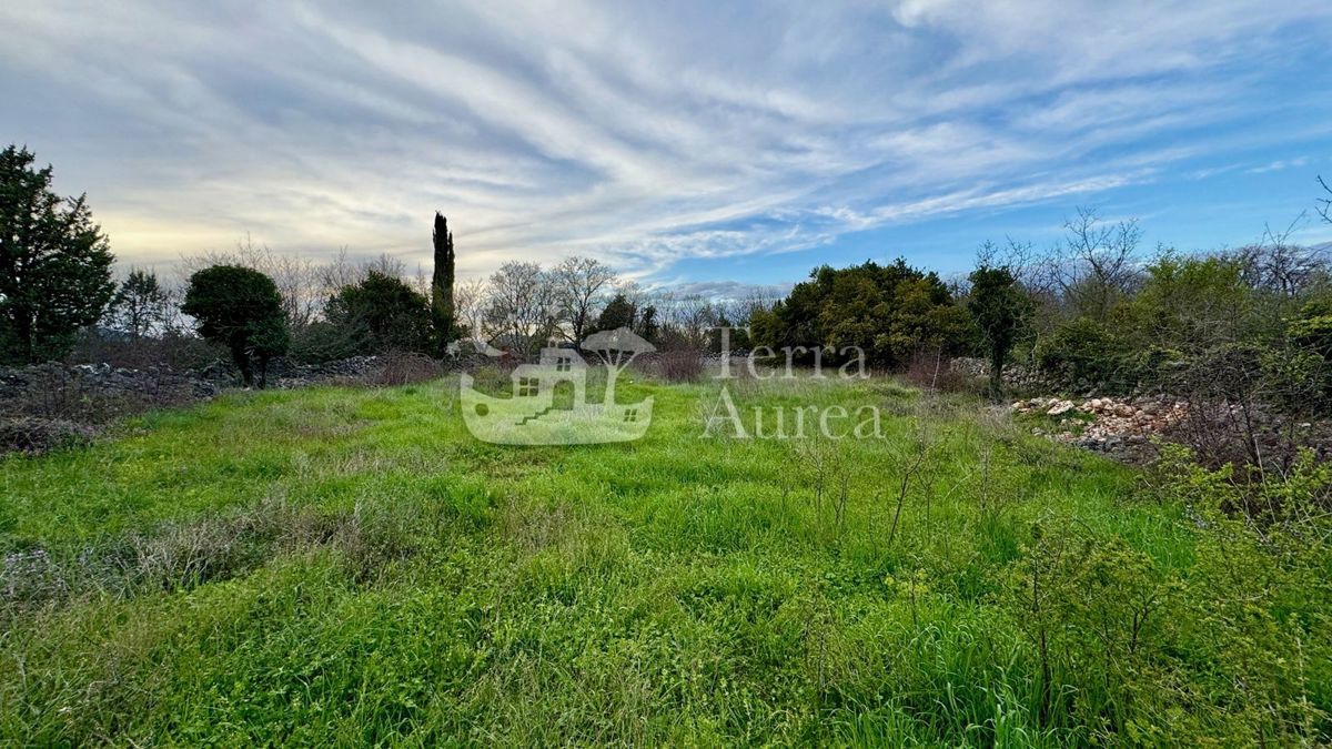 Участок KRK, 220.000 €