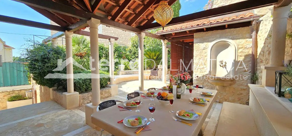 Дом BRAČ, 830.000 €