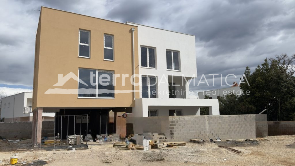 Appartamento NIN, 322.000 €