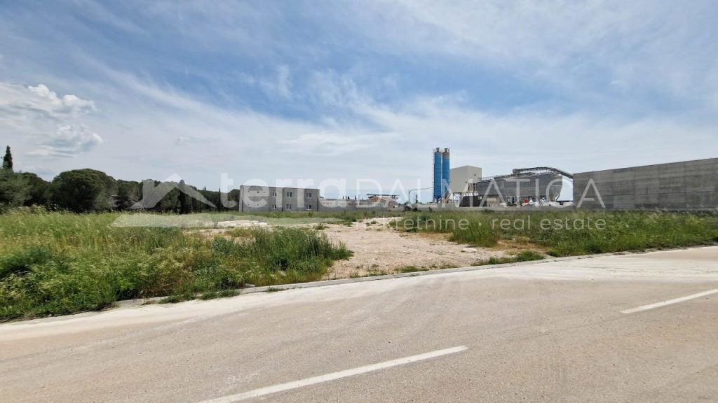 BIOGRAD NA MORU