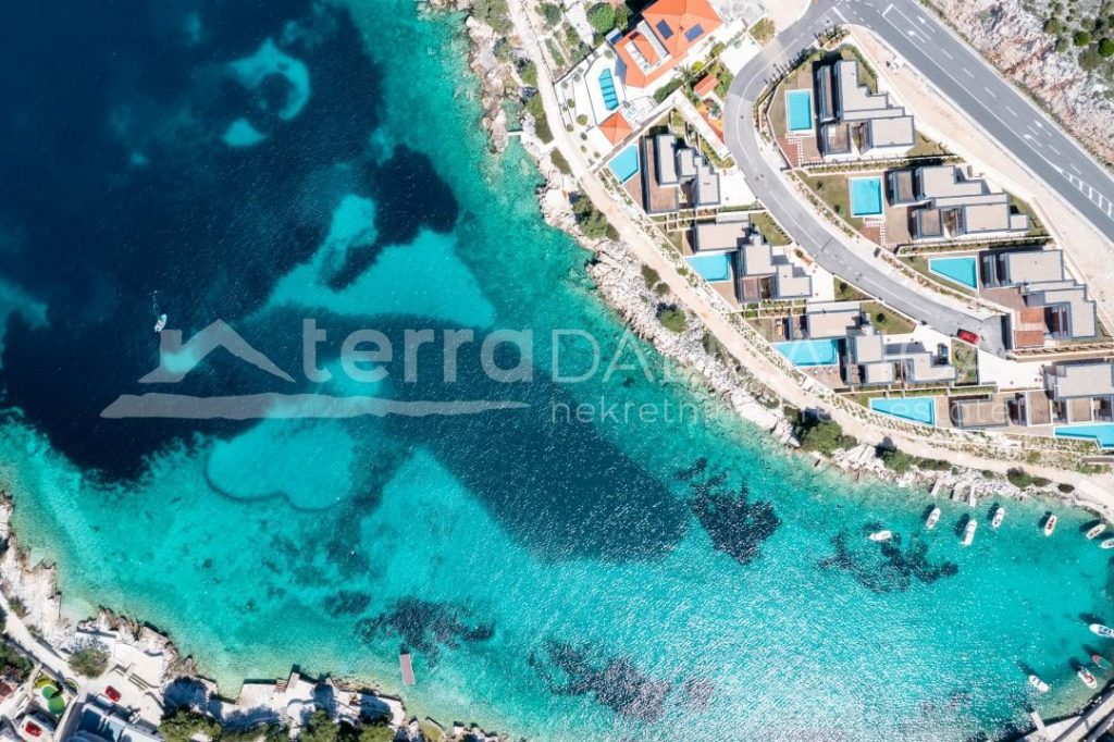 PRIMOŠTEN