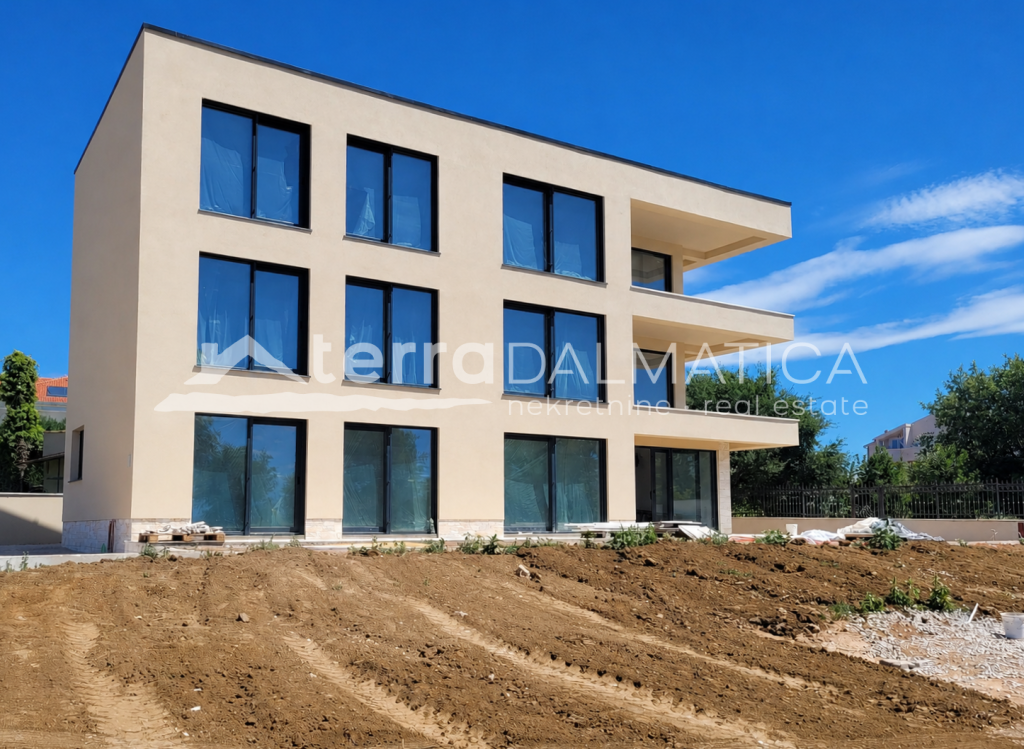 Apartment in Vodice - new building 80 meters from the sea