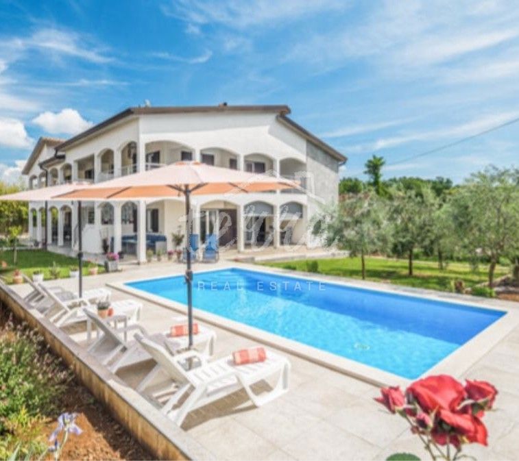 Дом POREČ, 1.555.000 €