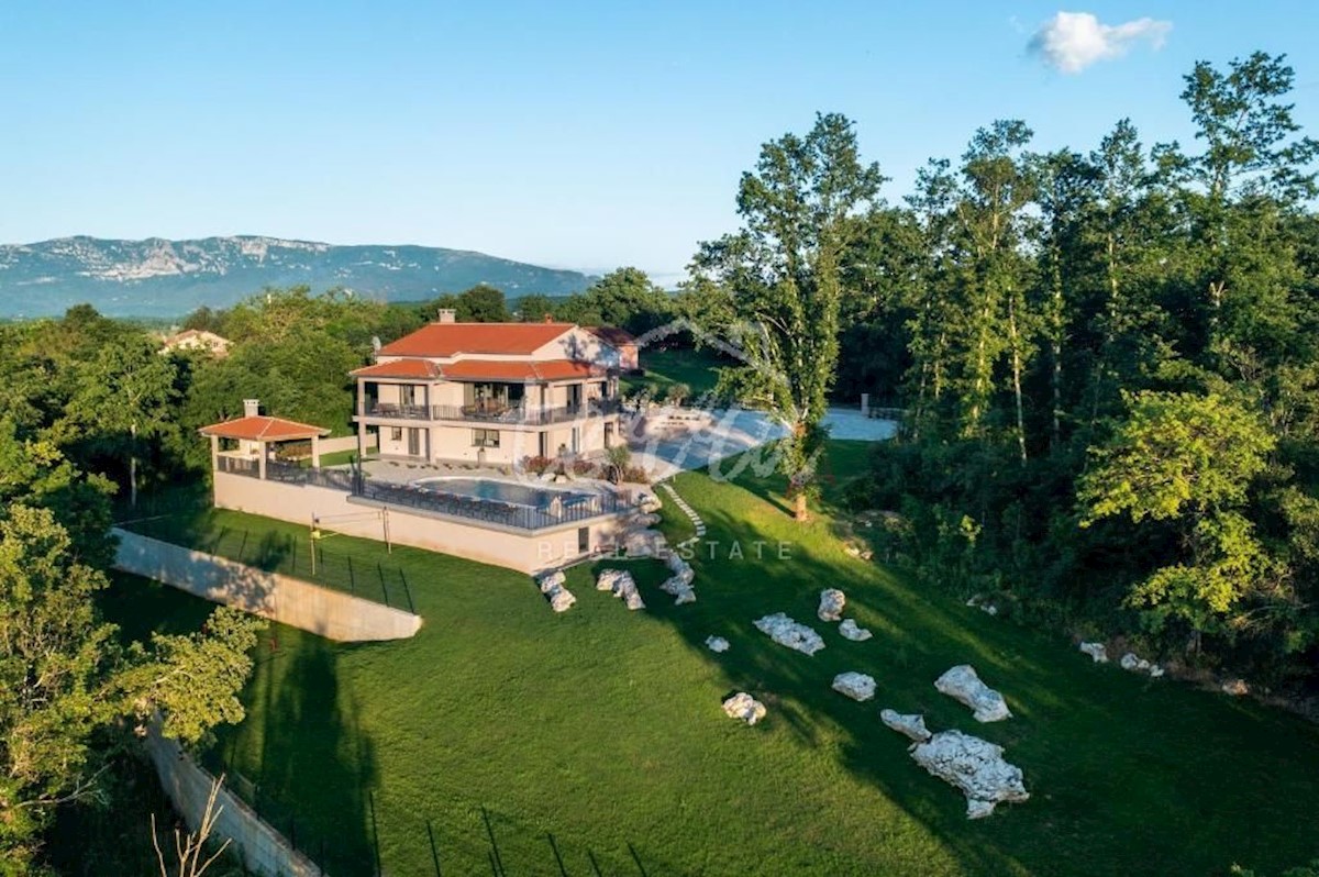 PIĆAN