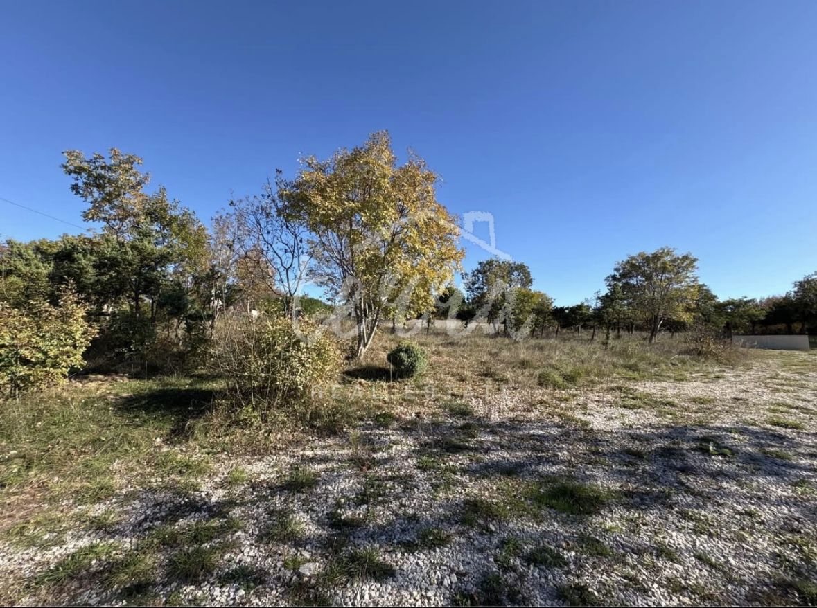 Участок BARBAN, 187.000 €