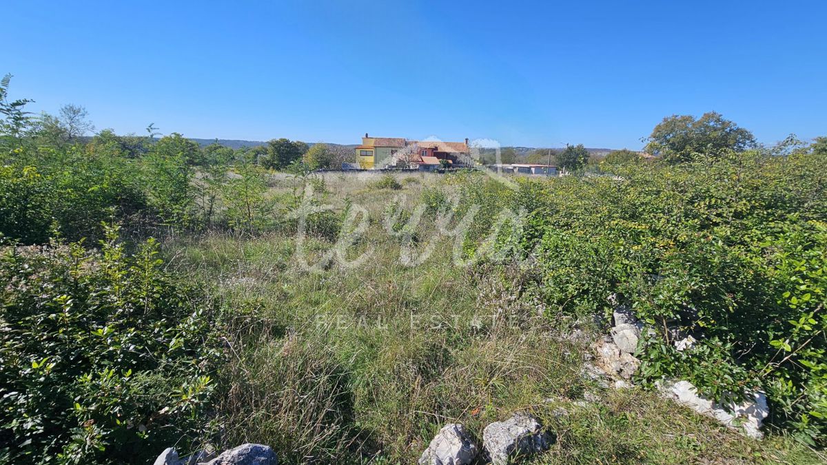 Terreno LABIN, 96.900 €