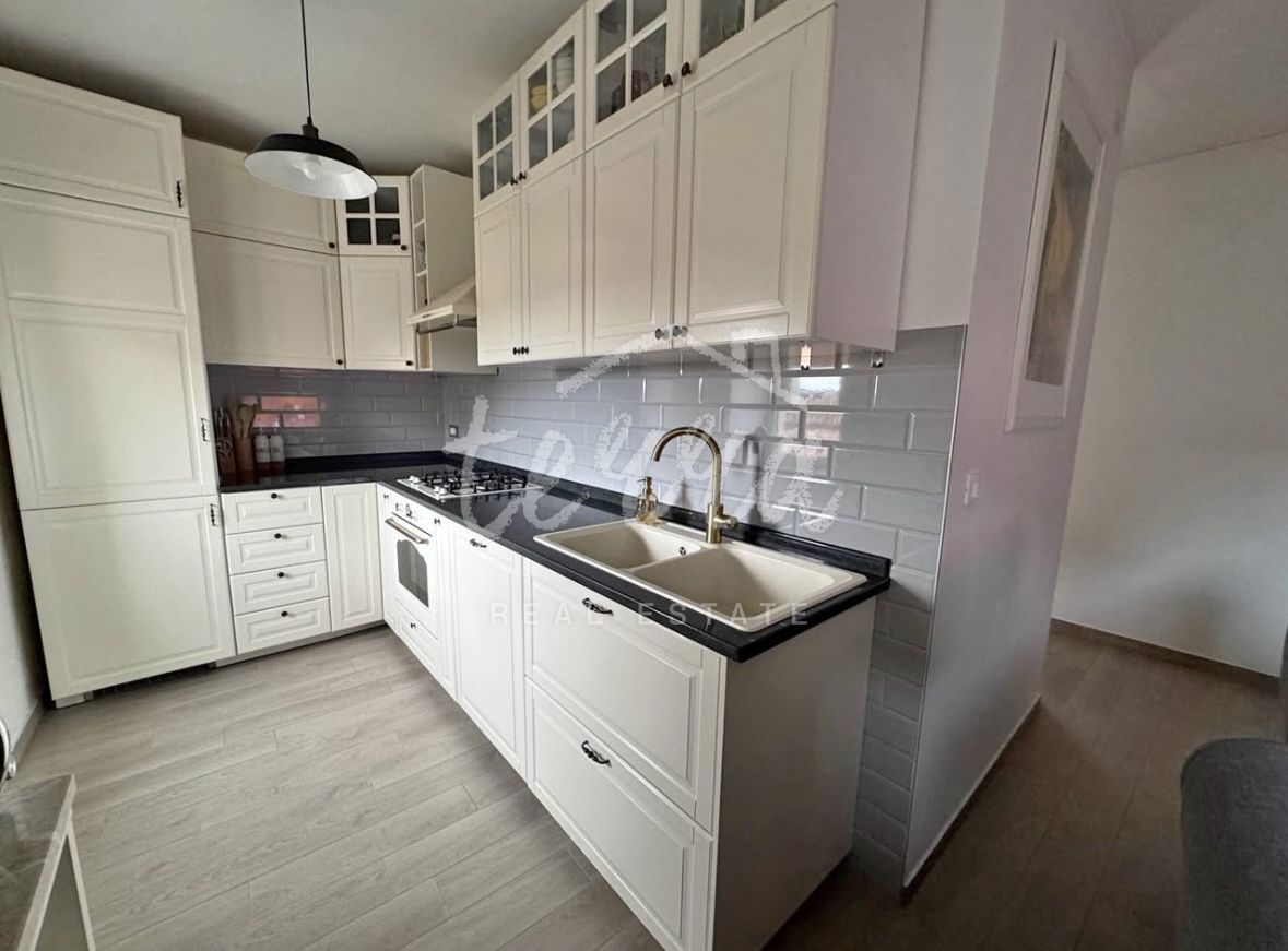 Appartamento PAZIN, 195.000 €